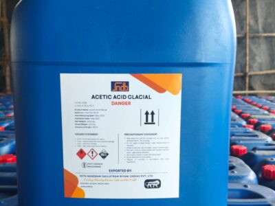 Acetic Acid (CH₃COOH)